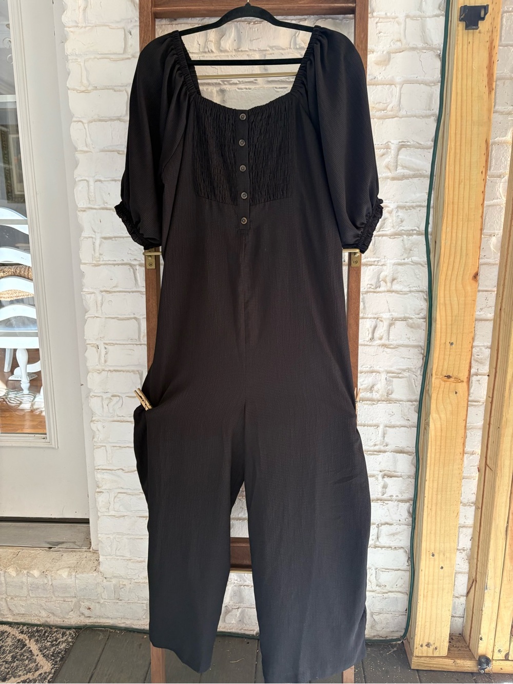 bobeau Black Smocked-Front Button Jumpsuit SzXL (0425)